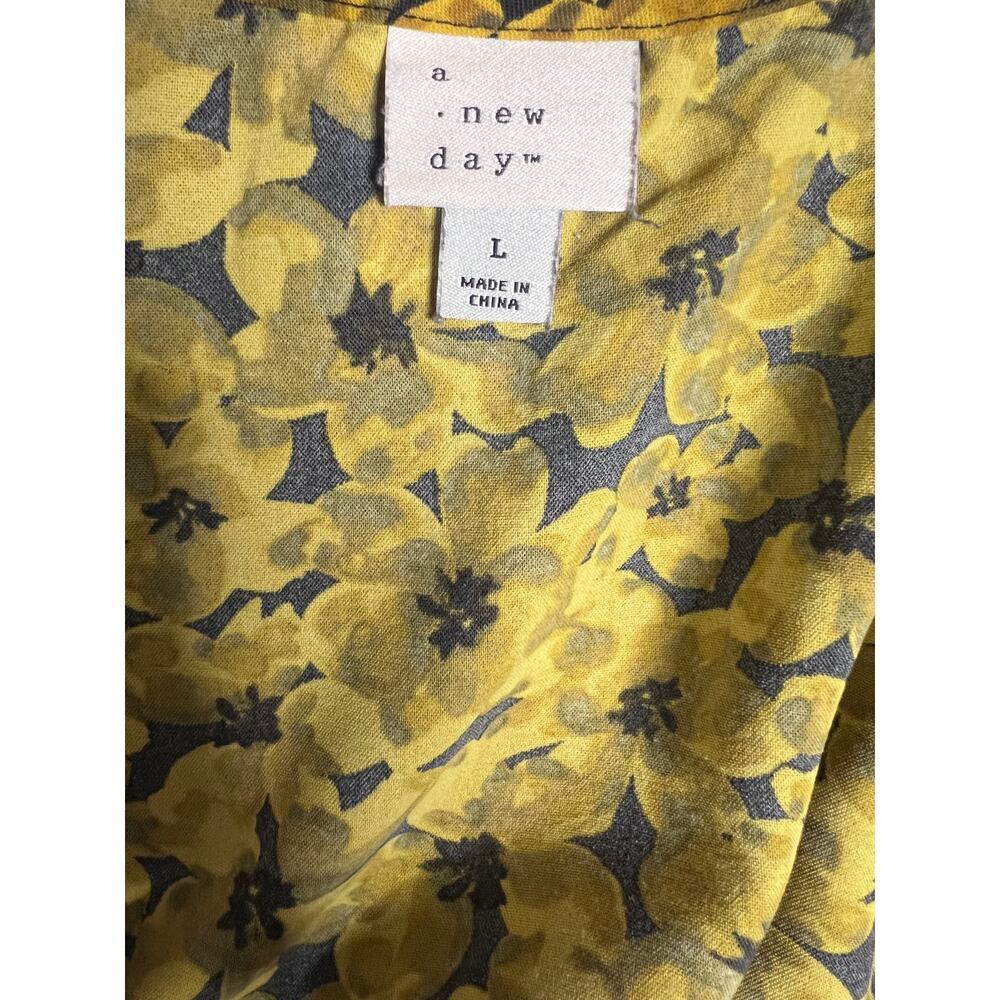 A New Day Yellow Floral Wrap Blouse Women L V-Neck Long Sleeve Top feminine - Picture 4 of 6